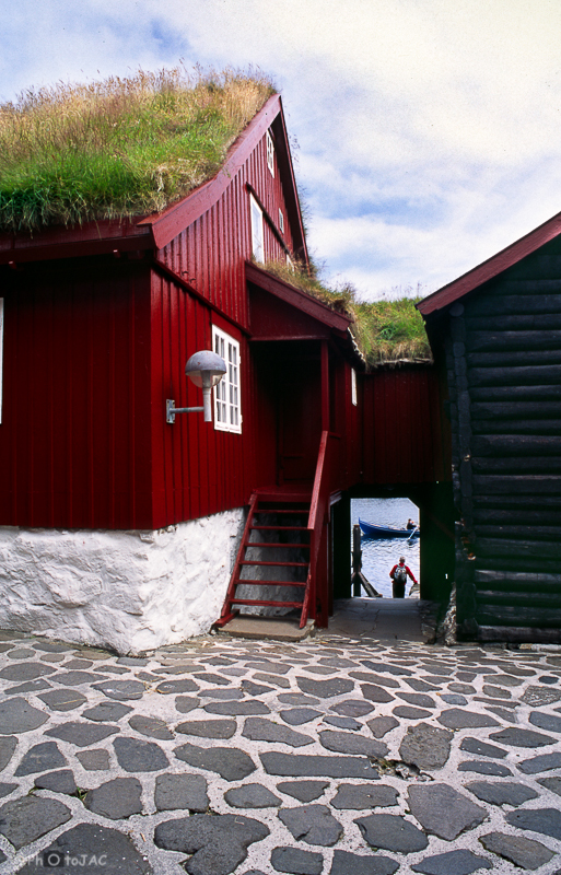 Isla de Streymoy. Rincón de la Península de Tínganes, en Torshavn.