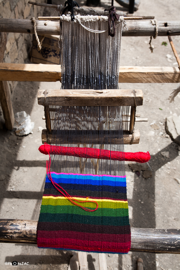 Telar en la aldea de Khinga, entre Jharkot y Kagbeni.