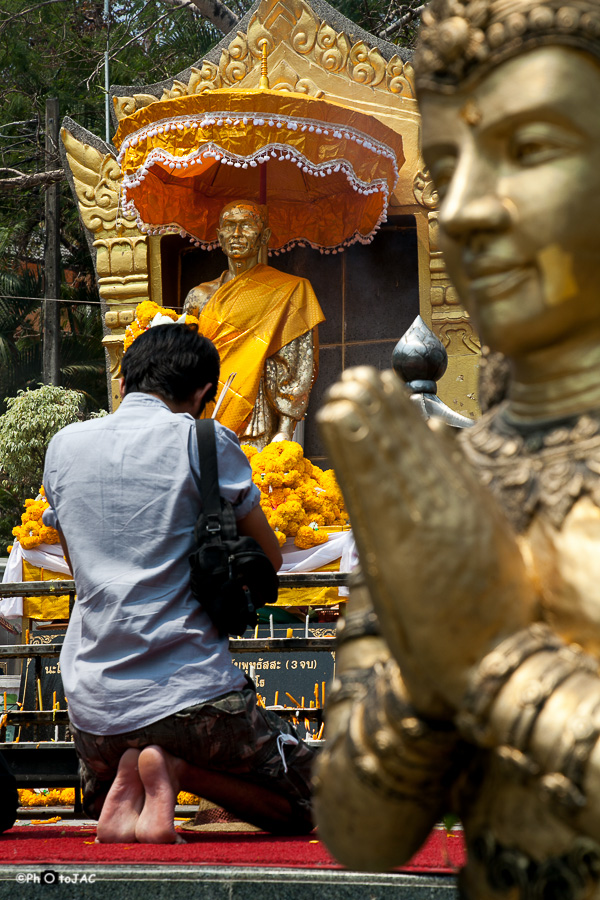 Chiang Mai. Templo Wat Phra That Doi Suthep (usualmente Doi Suthep)
